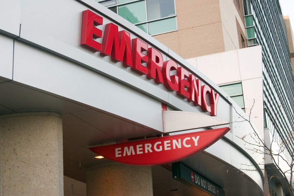 emergency-signs-picture-id92282427.jpg